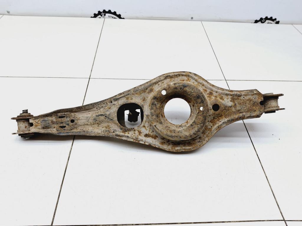 Рычаг задний поперечный правый, 2000 рублей, Пермь