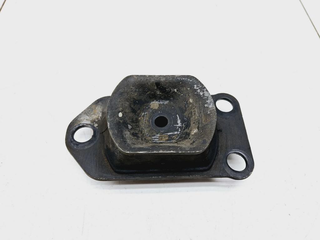 Опора КПП левая, 1000 рублей, Пермь