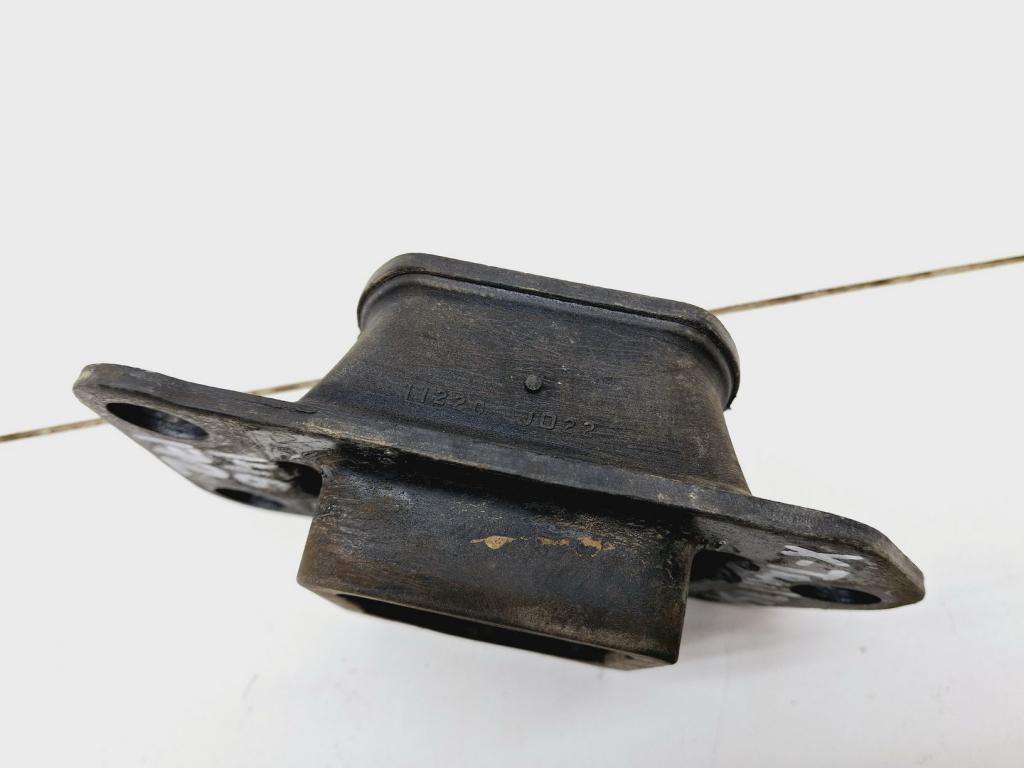 Опора КПП левая, 1000 рублей, Пермь