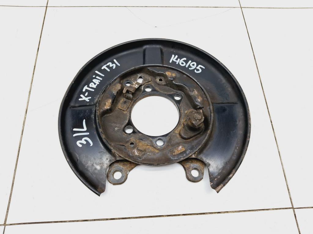 Щит опорный задний левый, 2500 рублей, Пермь