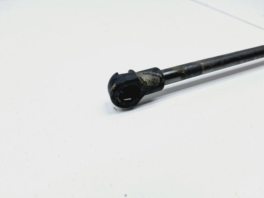 Амортизатор двери багажника, 1000 рублей, Пермь