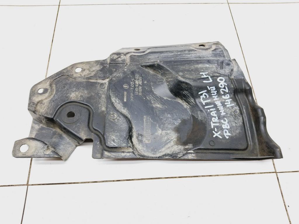 Пыльник двигателя нижний левый, 800 рублей, Пермь