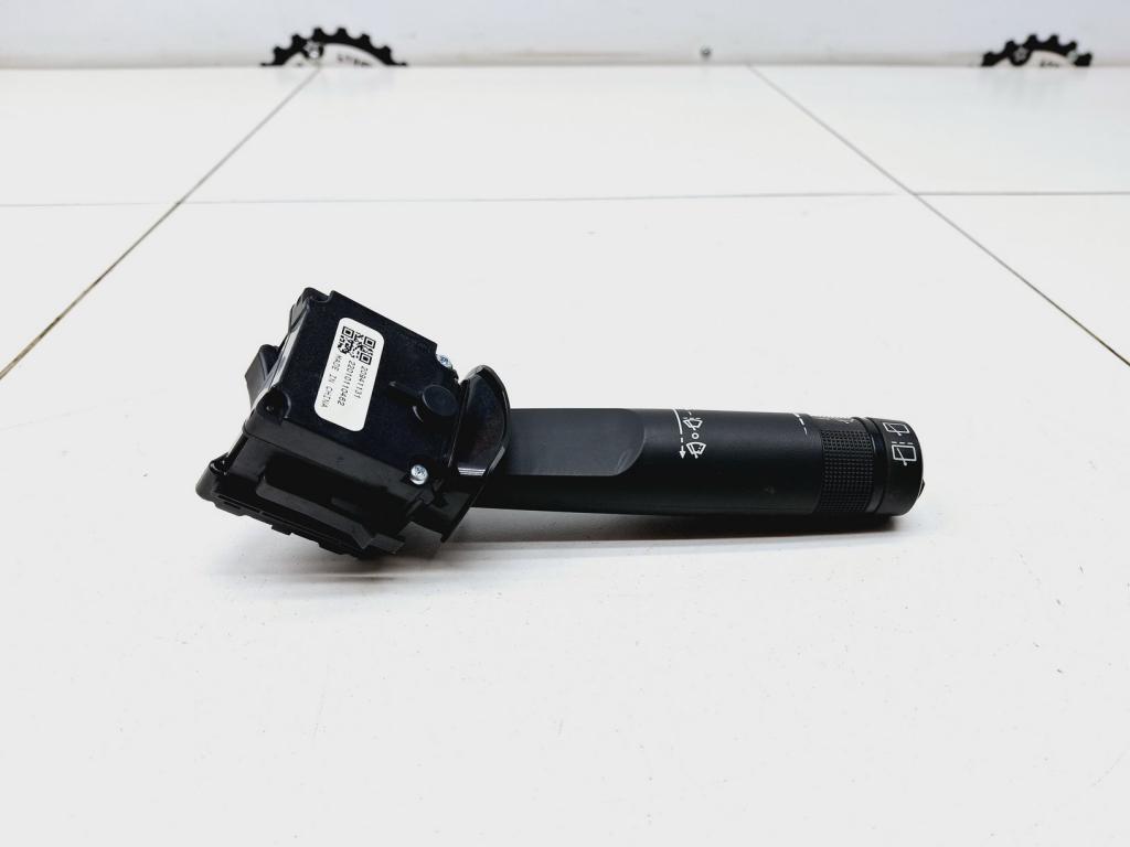 Переключатель стеклоочистителей, 1000 рублей, Пермь