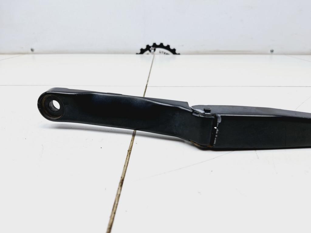 Поводок стеклоочистителя передний правый, 1200 рублей, Пермь