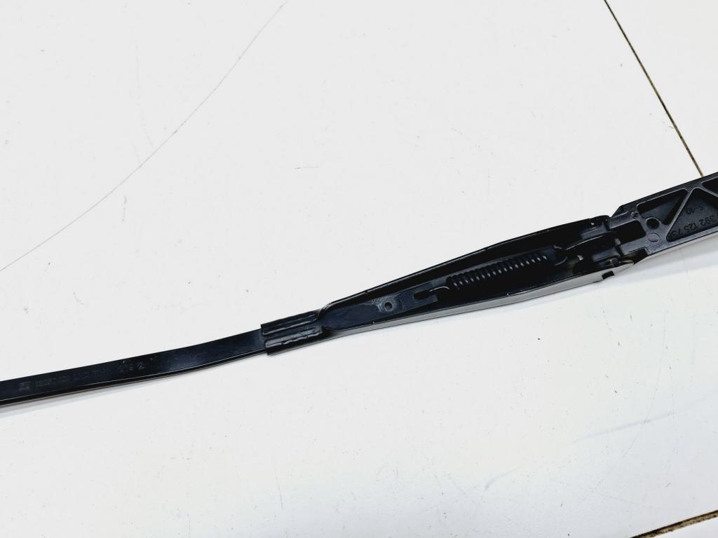 Поводок стеклоочистителя передний правый, 1200 рублей, Пермь