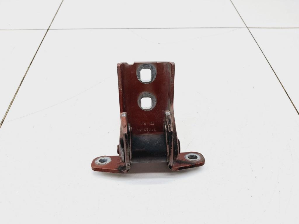 Петля двери передней правой верхняя, 1000 рублей, Пермь