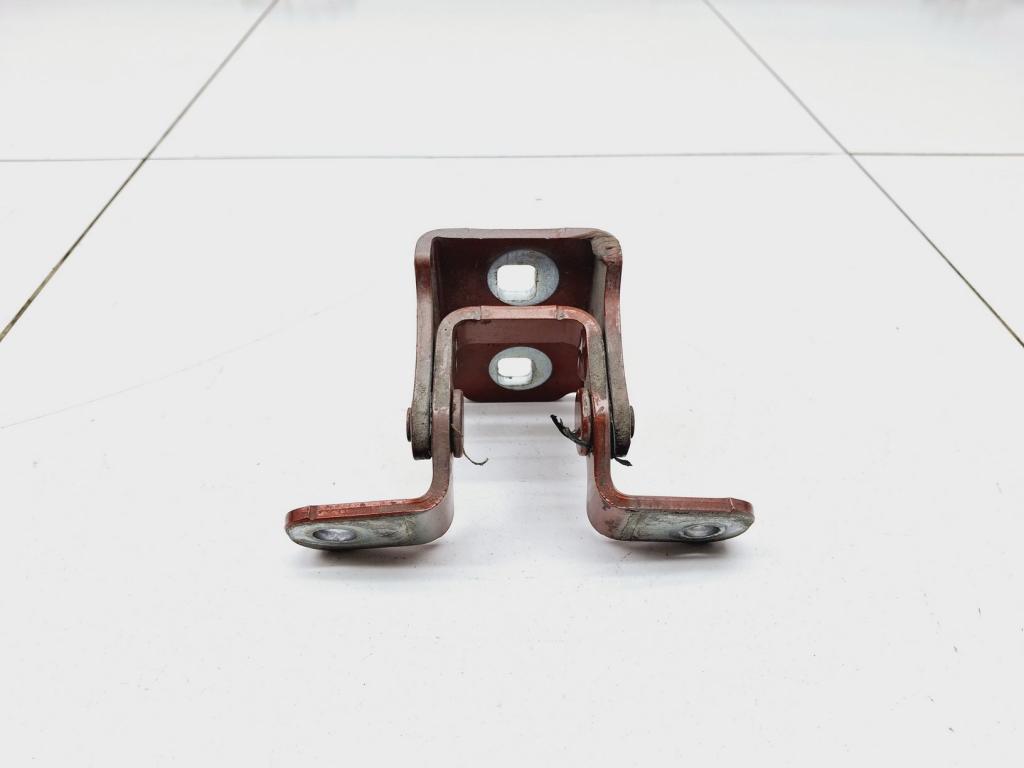 Петля двери передней правой нижняя, 2000 рублей, Пермь