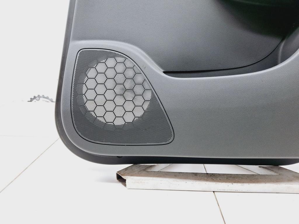 Обшивка двери задней правой, 1500 рублей, Пермь