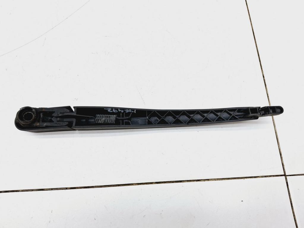 Поводок стеклоочистителя заднего, 2000 рублей, Пермь