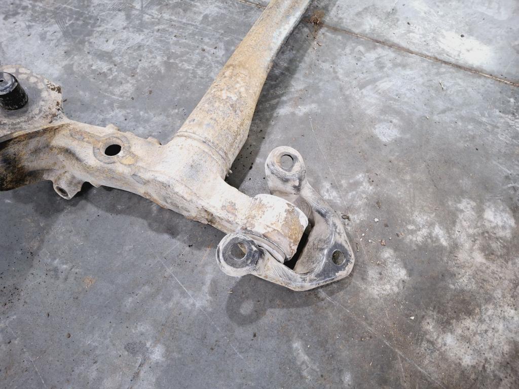 Балка задняя, 15000 рублей, Пермь