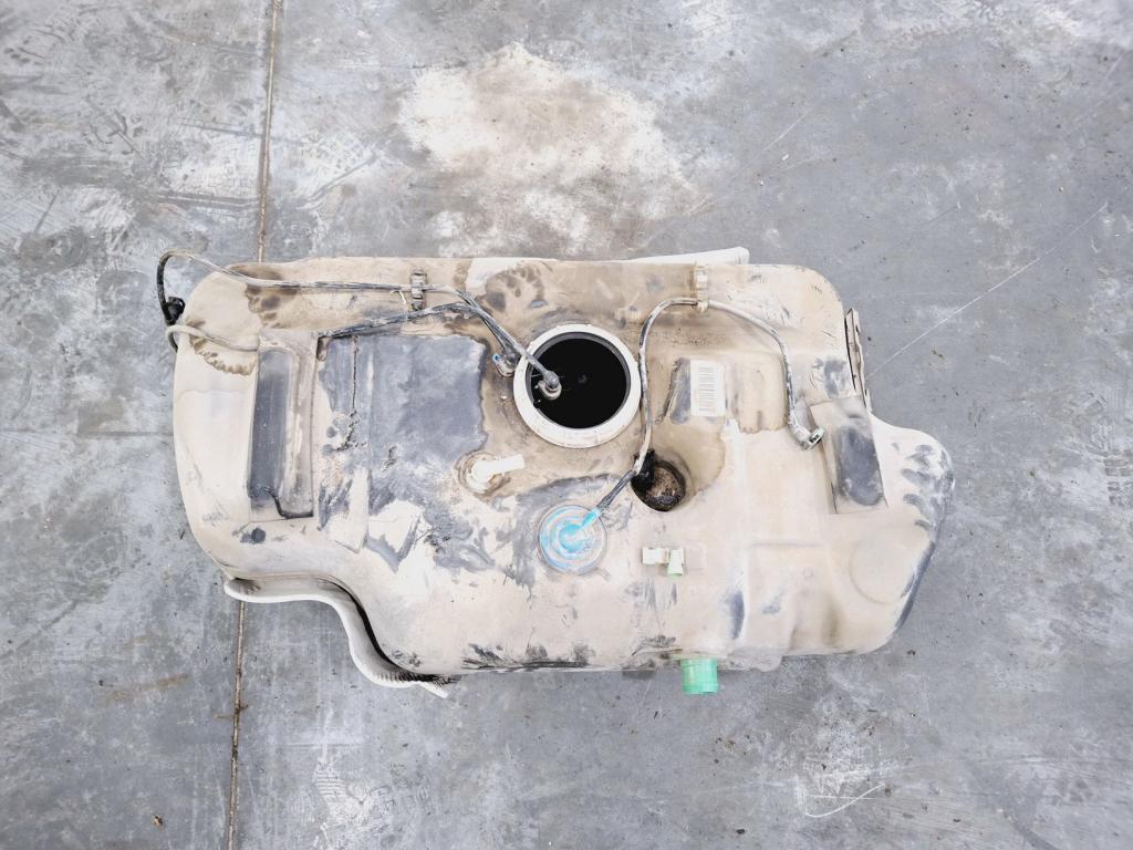 Бак топливный, 4000 рублей, Пермь