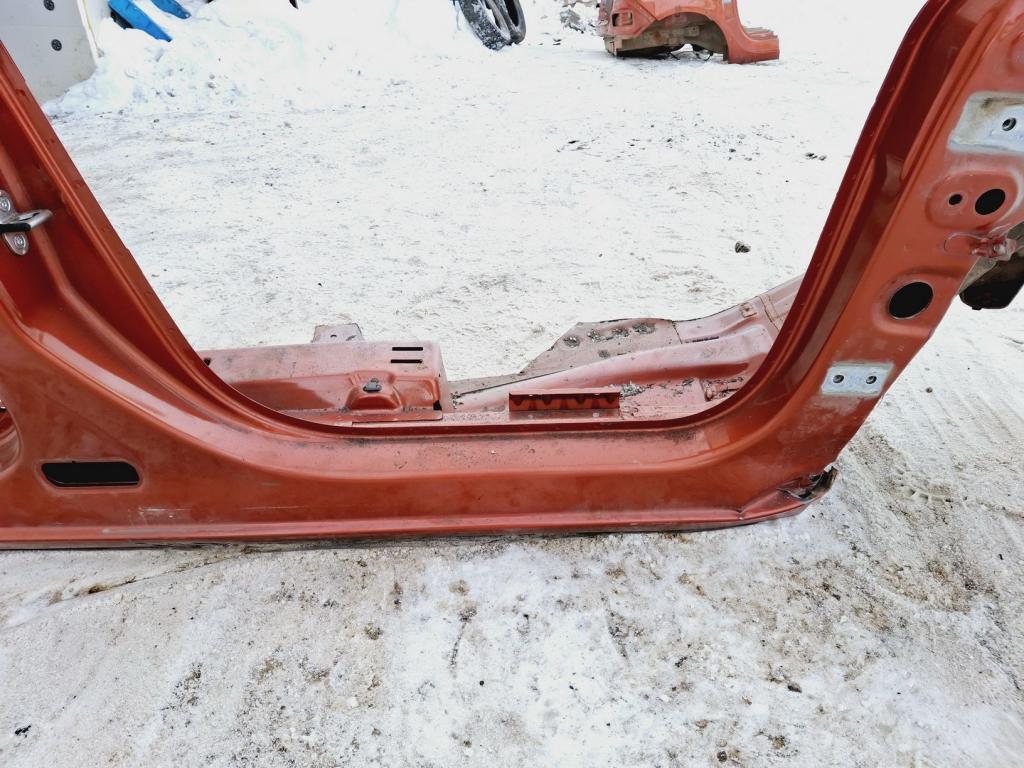 Порог со стойкой правый, 6000 рублей, Пермь