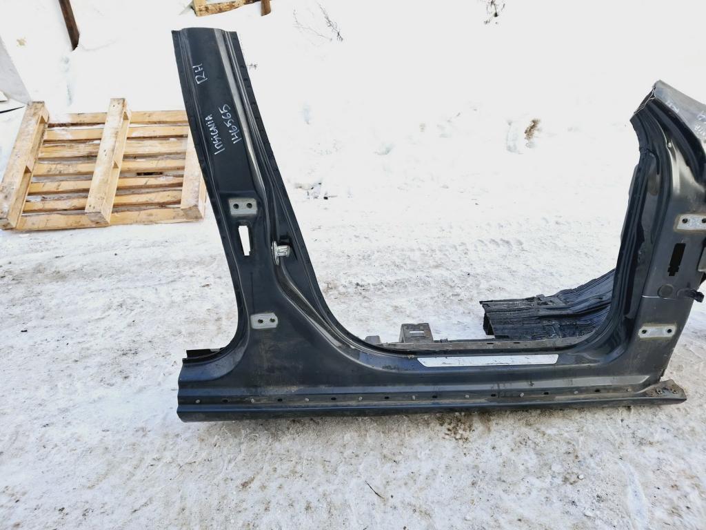 Порог со стойкой правый, 9000 рублей, Пермь