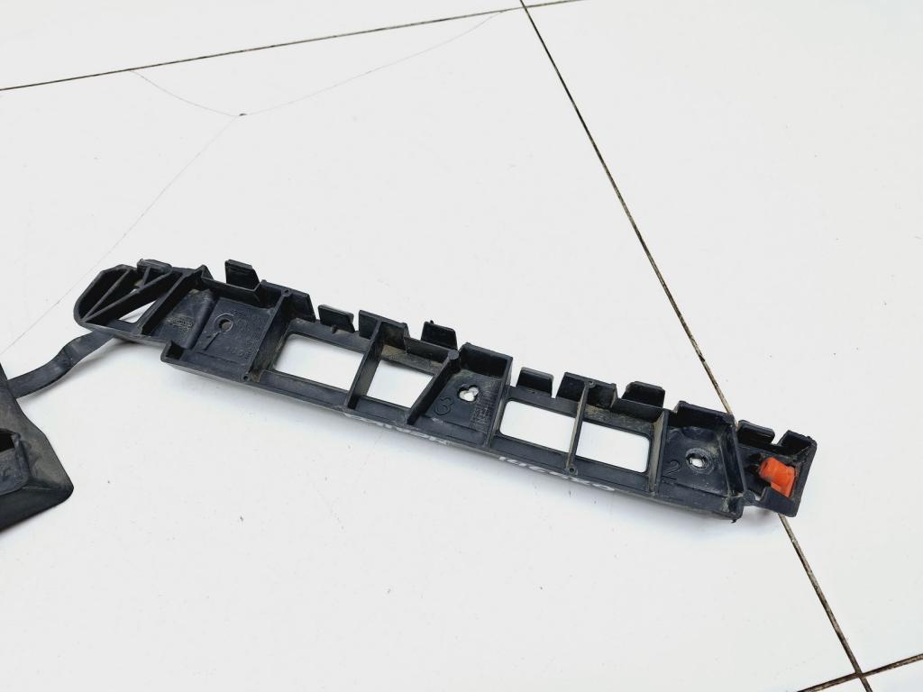 Кронштейн заднего бампера правый, 2000 рублей, Пермь