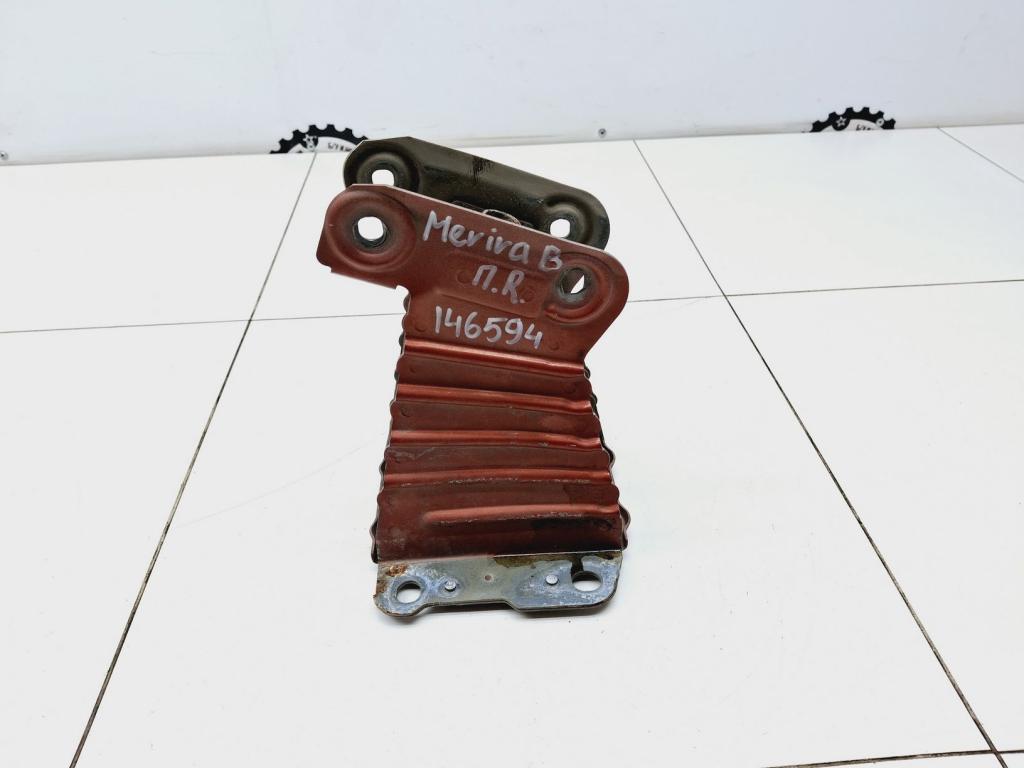 Кронштейн усилителя переднего бампера правый, 2000 рублей, Пермь