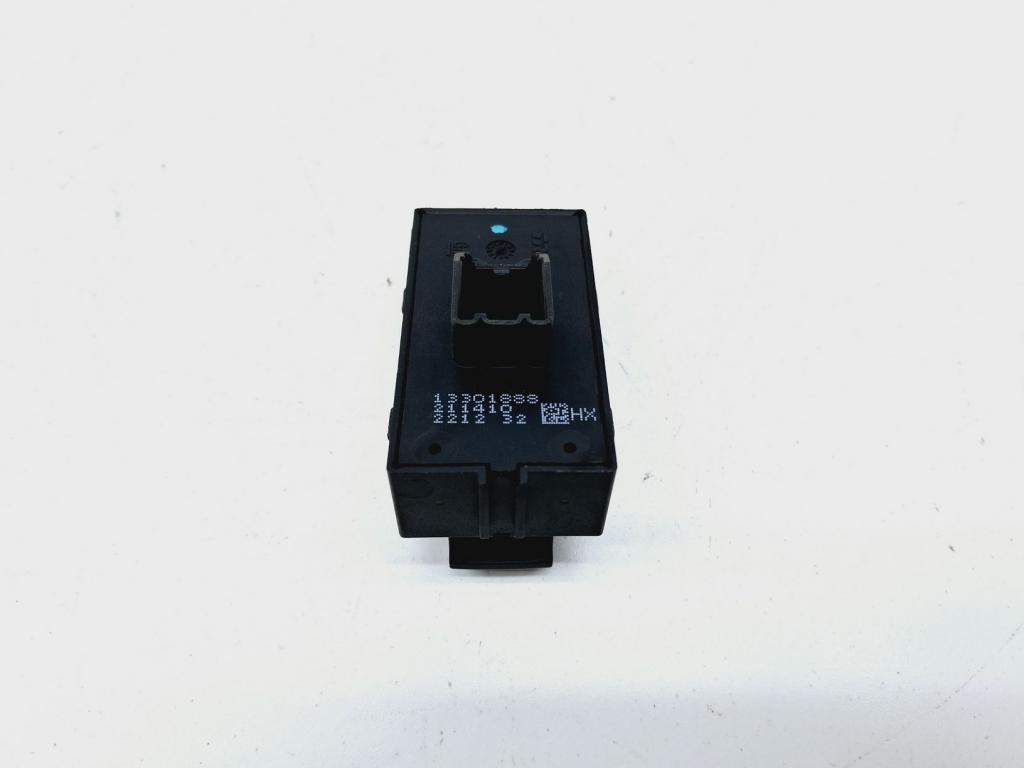 Кнопка стеклоподъемника, 500 рублей, Пермь