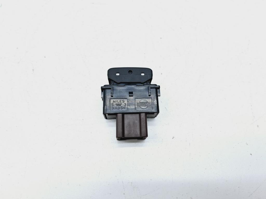 Кнопка обогрева сидений, 500 рублей, Пермь