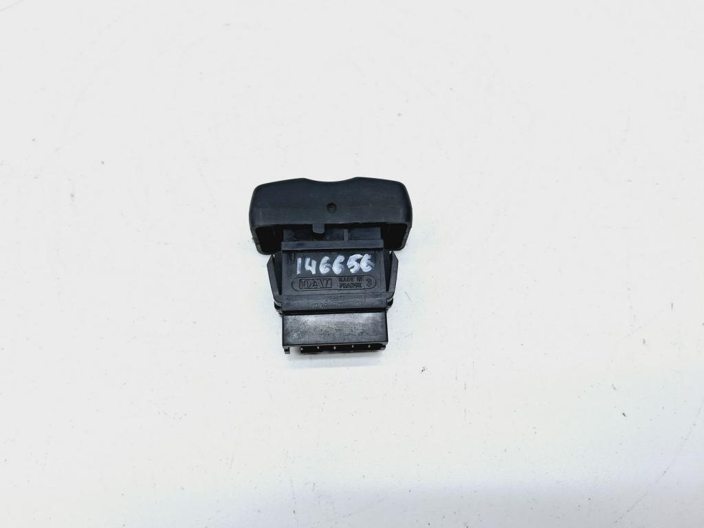 Кнопка центрального замка, 500 рублей, Пермь