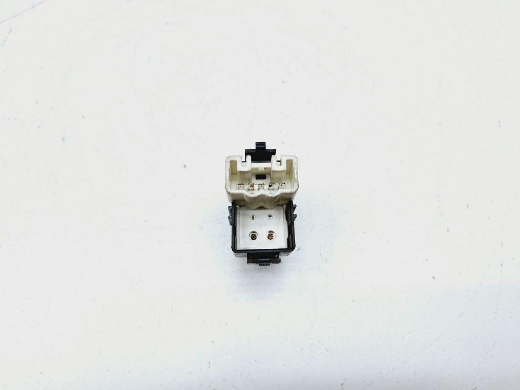 Кнопка стеклоподъемника, 500 рублей, Пермь