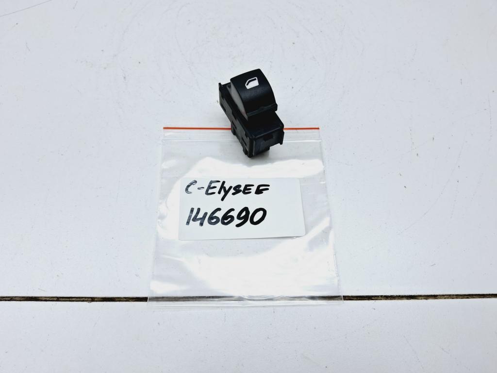 Кнопка стеклоподъемника, 600 рублей, Пермь