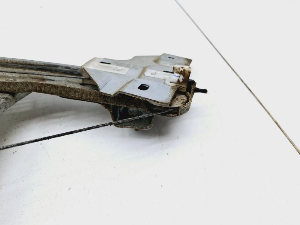 Стеклоподъемник механический задний левый, 500 рублей, Пермь