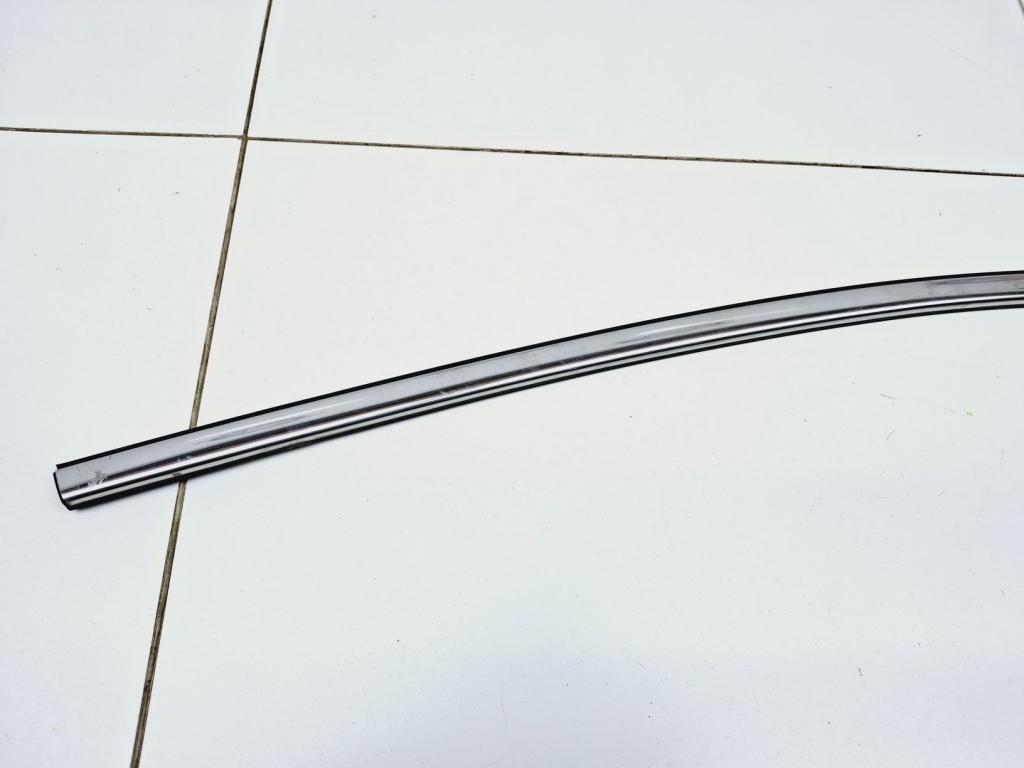 Молдинг передней правой двери, 1500 рублей, Пермь