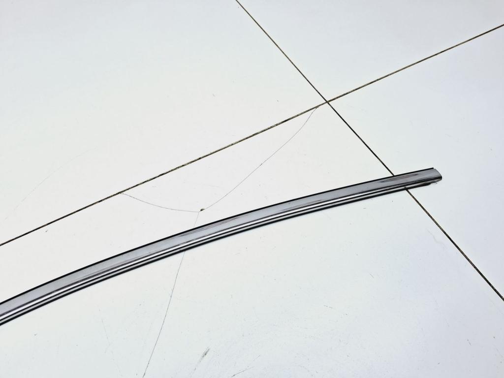 Молдинг передней правой двери, 1500 рублей, Пермь