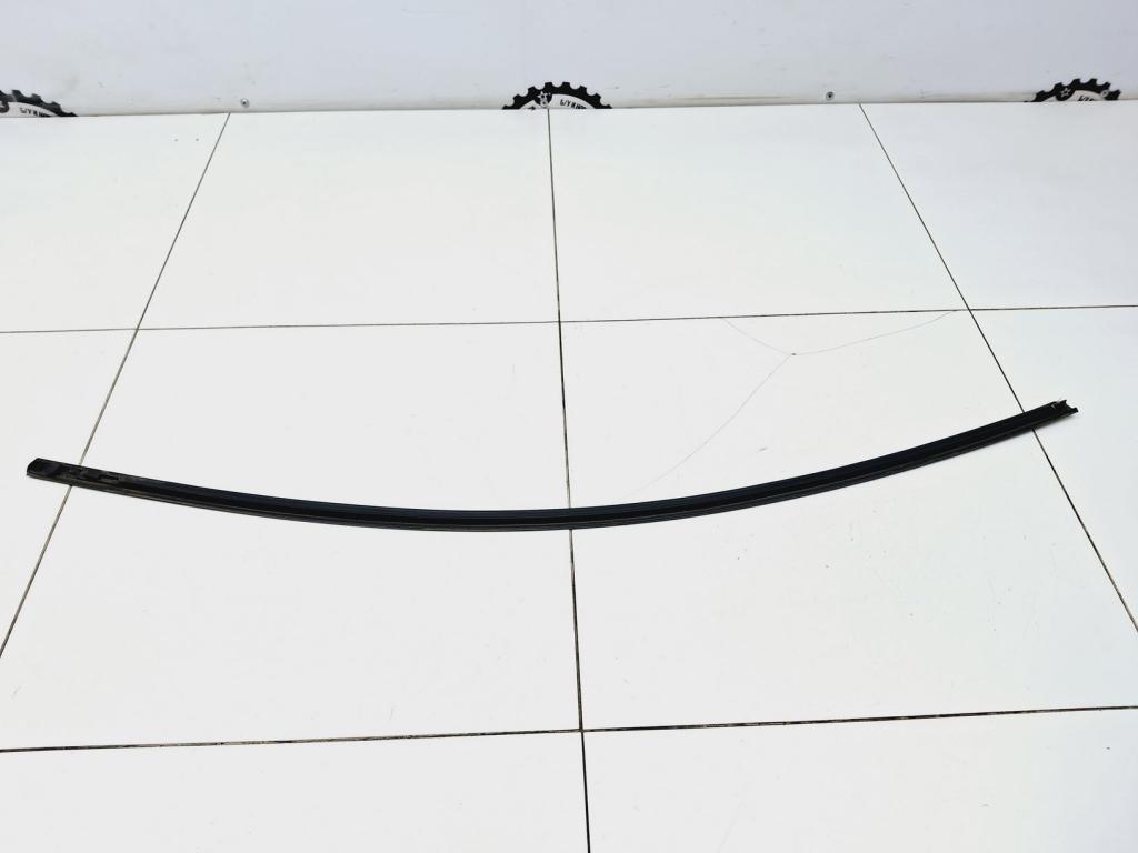 Молдинг передней правой двери, 1500 рублей, Пермь