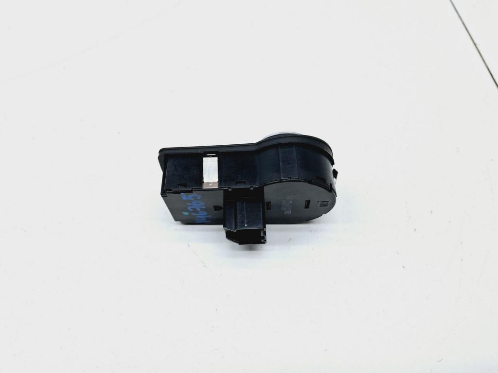 Переключатель света фар, 1000 рублей, Пермь