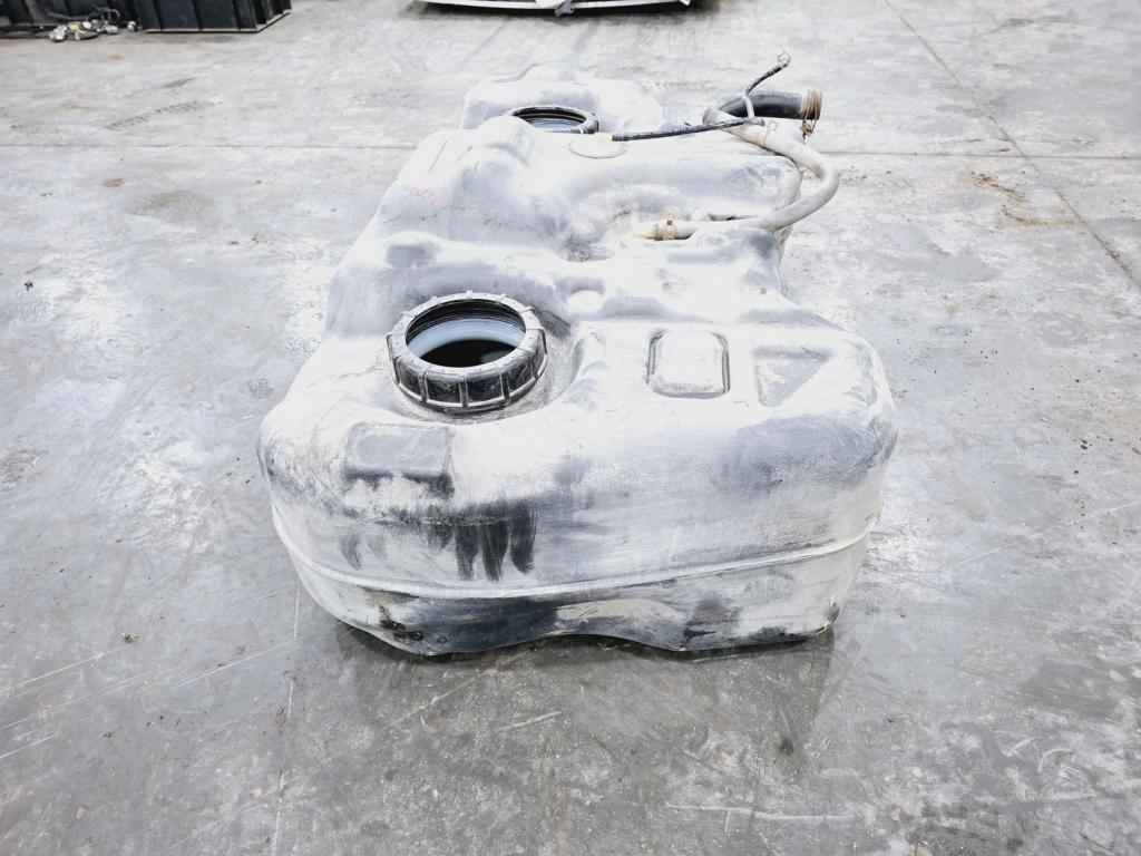 Бак топливный, 2000 рублей, Пермь