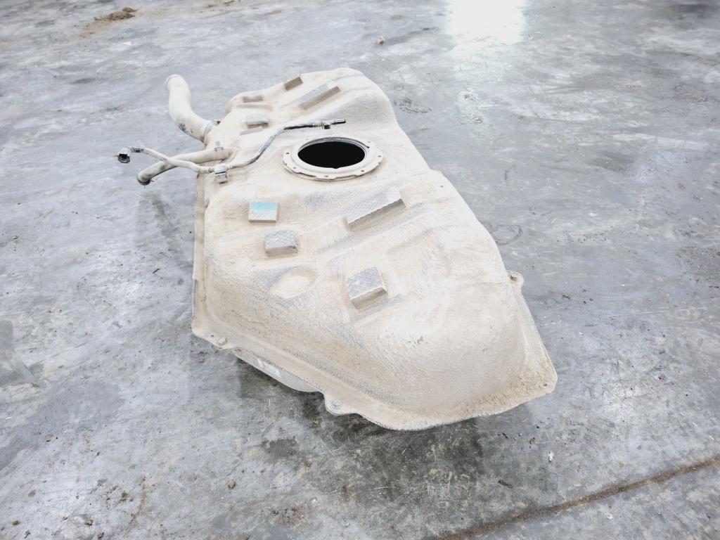 Бак топливный, 4000 рублей, Пермь