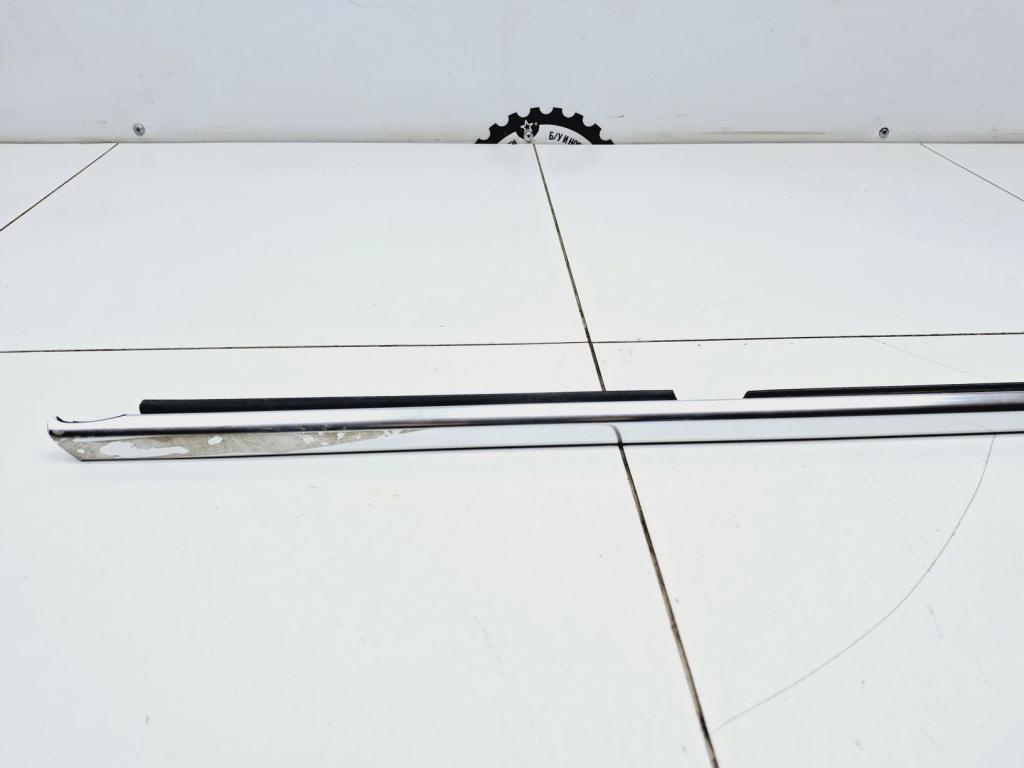 Накладка стекла заднего правого, 1000 рублей, Пермь