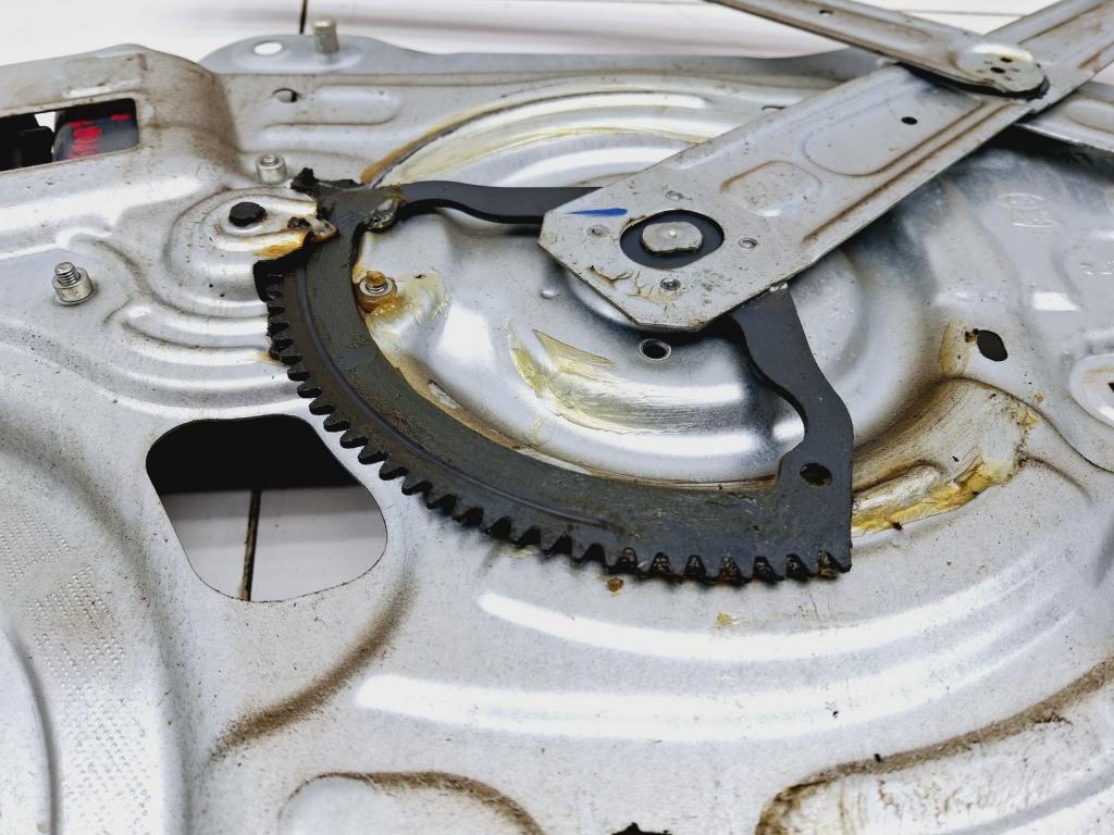 Стеклоподъемник передний левый, 2500 рублей, Пермь