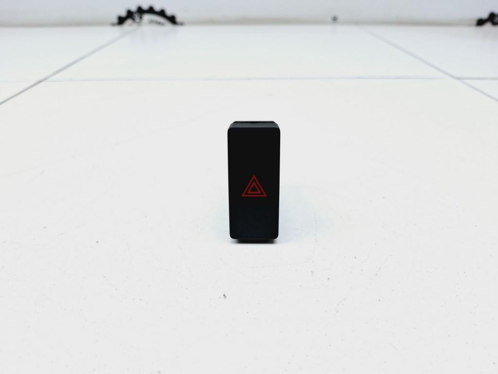 Кнопка аварийной сигнализации, 900 рублей, Пермь