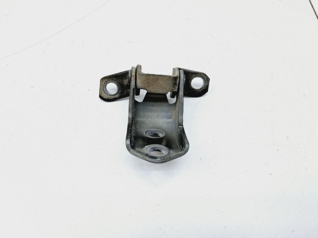 Петля двери передней правой нижняя, 1000 рублей, Пермь