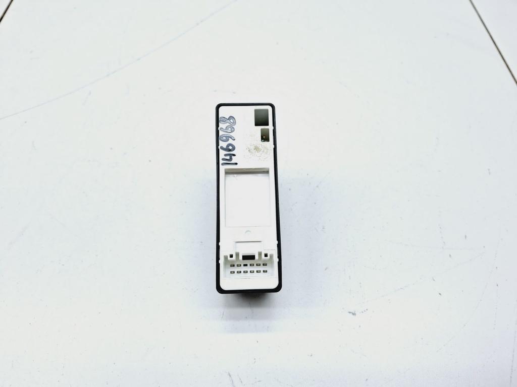 Кнопка стеклоподъемника, 1000 рублей, Пермь