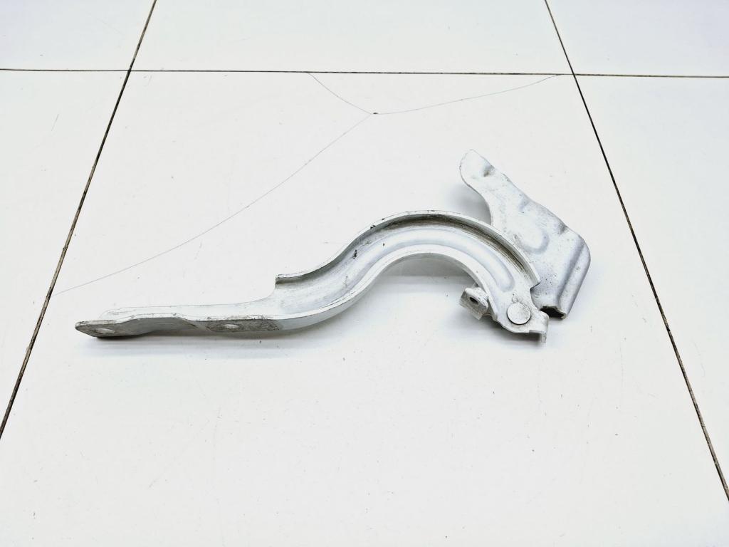 Петля капота левая, 1500 рублей, Пермь