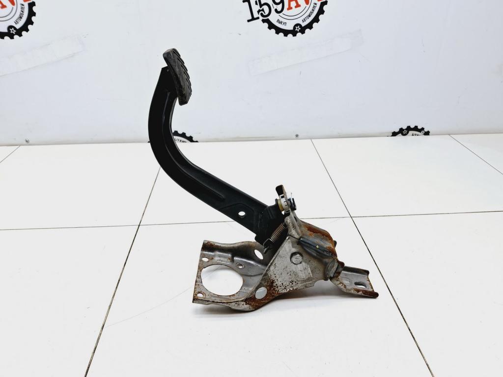 Педаль тормоза, 1000 рублей, Пермь