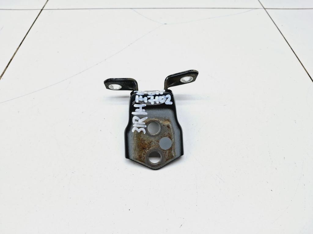 Петля двери задней правой нижняя, 500 рублей, Пермь