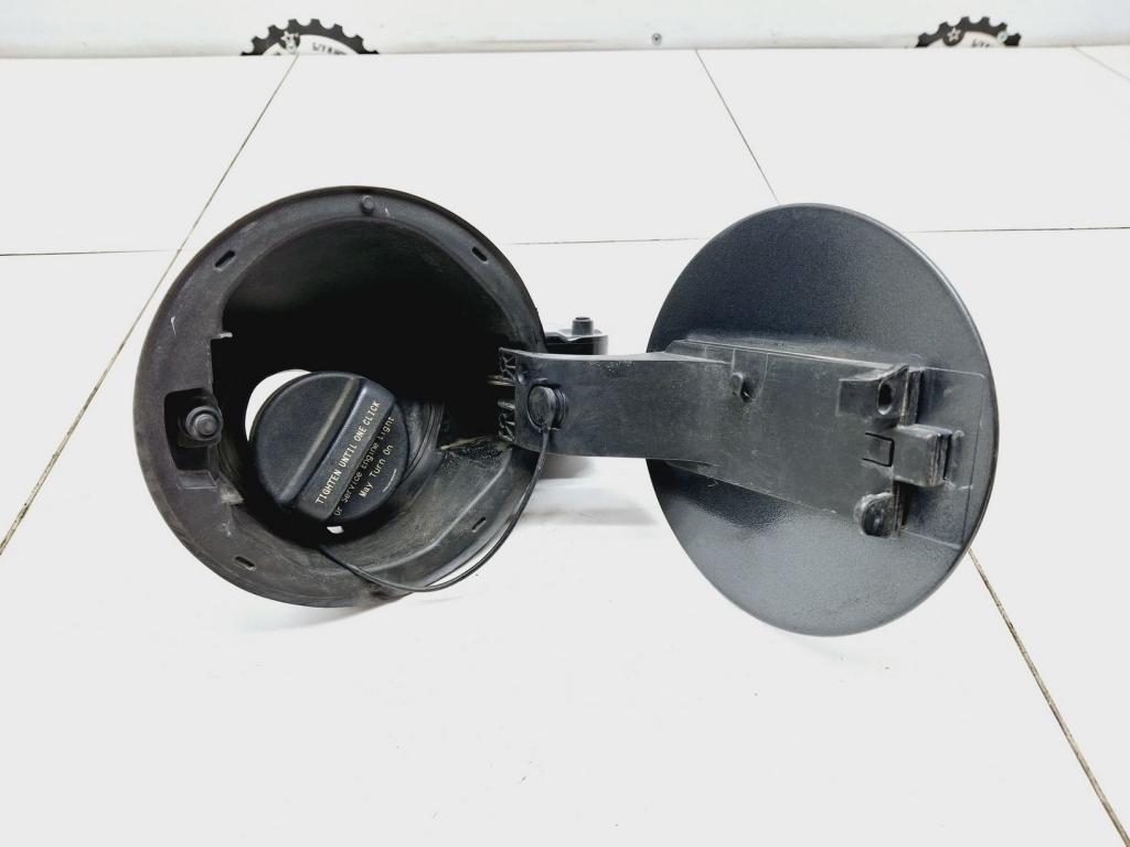 Лючок бензобака, 2000 рублей, Пермь