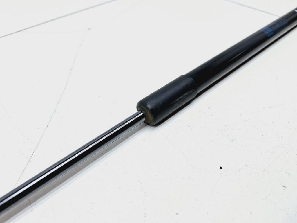 Амортизатор капота, 1000 рублей, Пермь