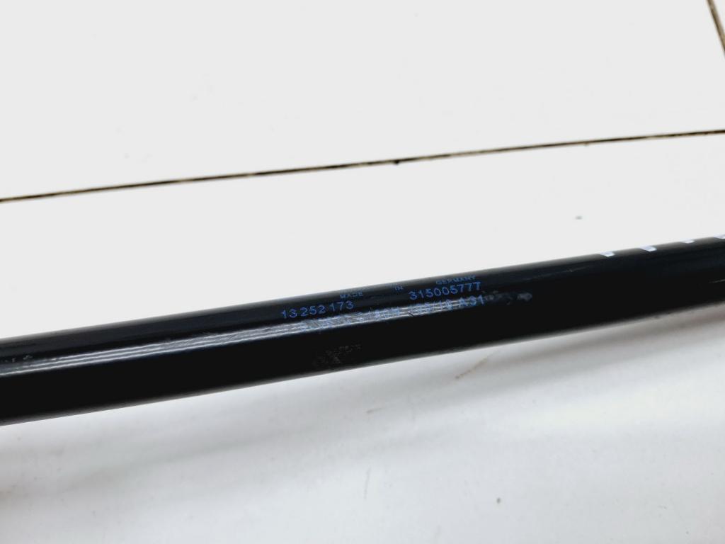 Амортизатор капота, 1000 рублей, Пермь