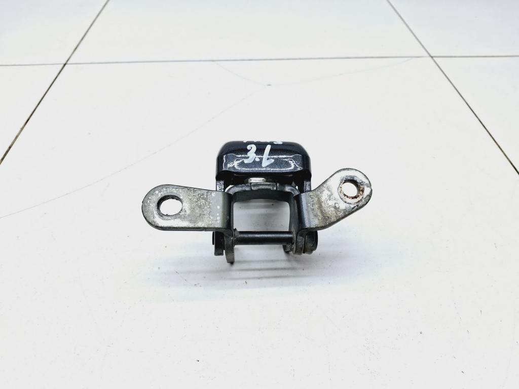 Петля двери задней левой нижняя, 500 рублей, Пермь