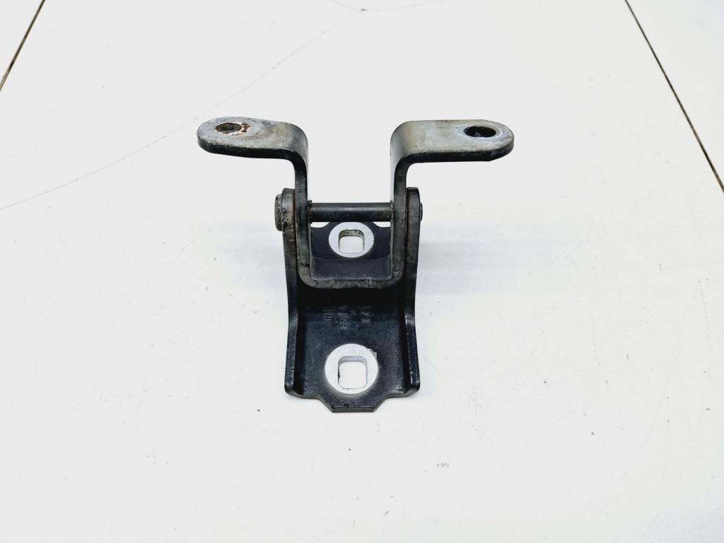 Петля двери передней правой нижняя, 500 рублей, Пермь