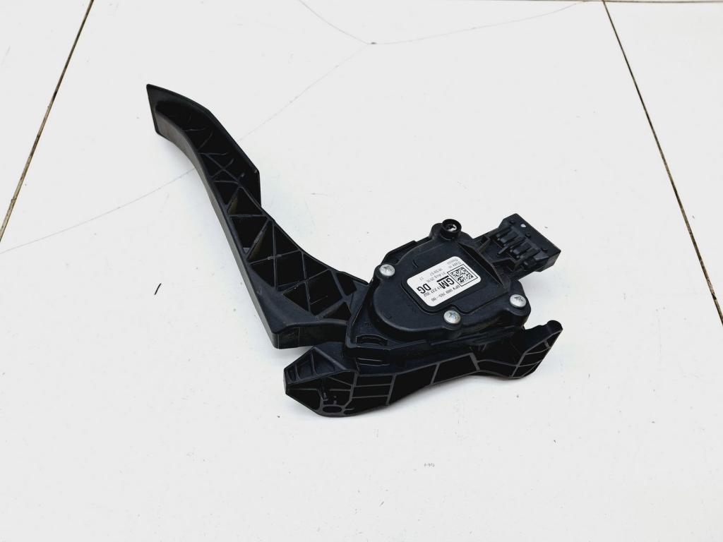 Педаль газа, 1500 рублей, Пермь