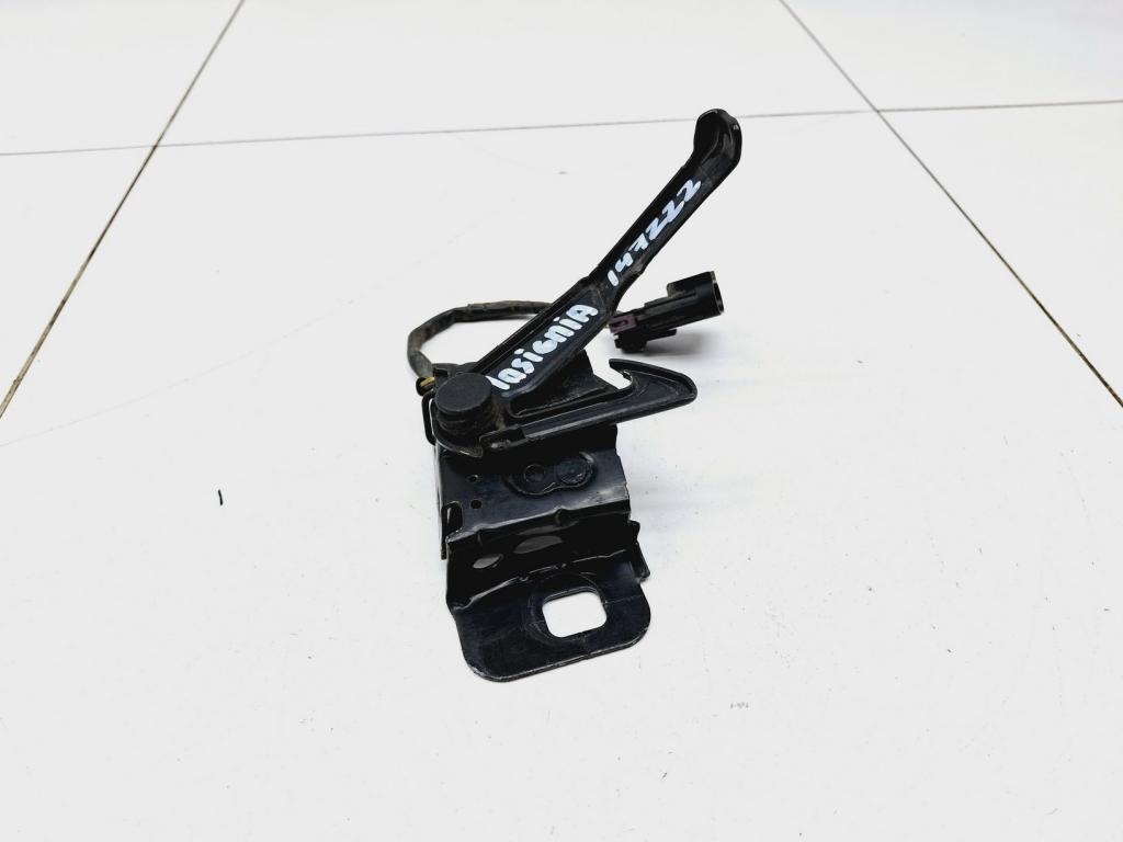 Замок капота, 3000 рублей, Пермь