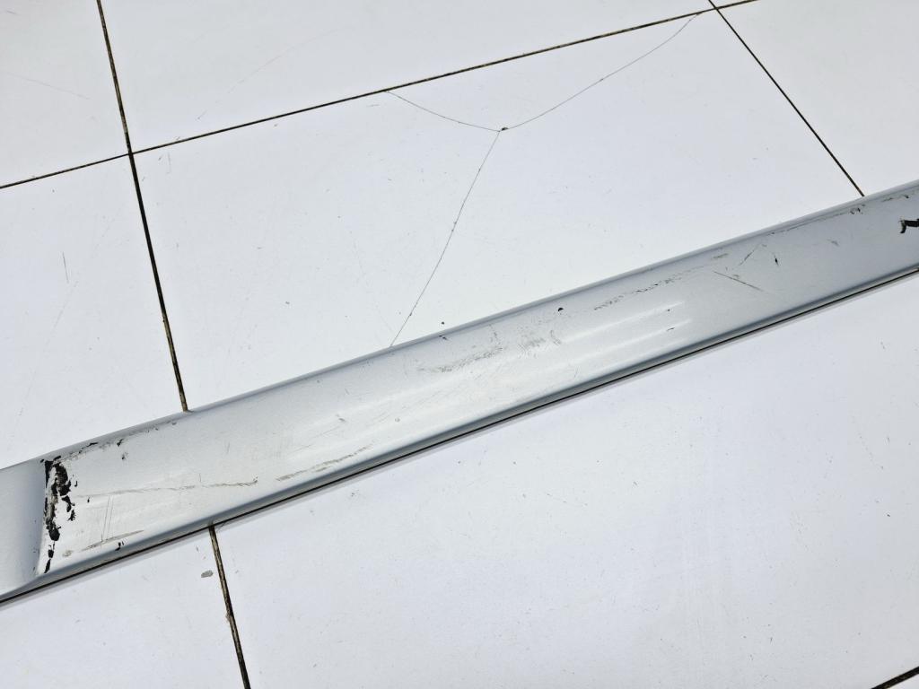 Молдинг задней левой двери, 500 рублей, Пермь