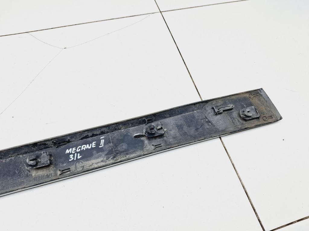 Молдинг задней левой двери, 500 рублей, Пермь