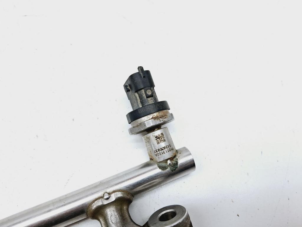 Рейка топливная, 3500 рублей, Пермь