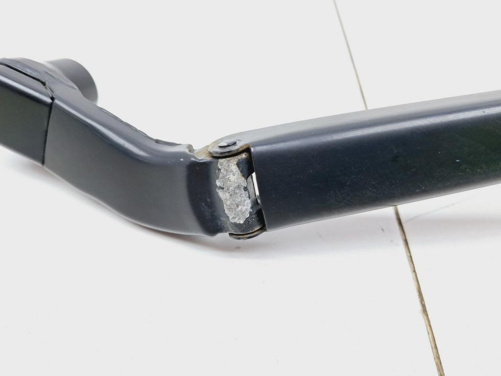 Поводок стеклоочистителя передний правый, 1500 рублей, Пермь